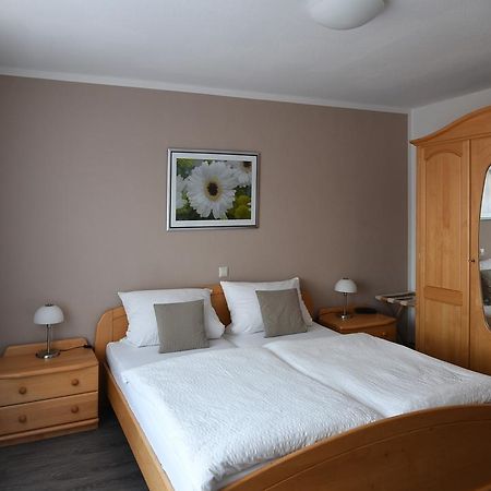 Gaestehaus Kleine Kalmit Landau in der Pfalz Bagian luar foto