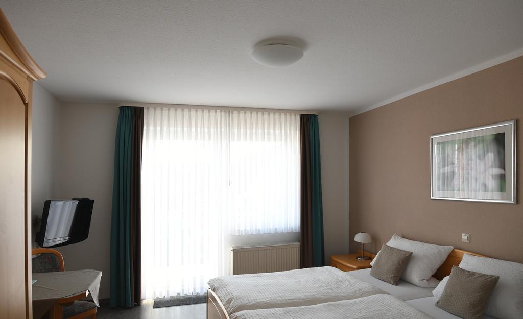 Gaestehaus Kleine Kalmit Landau in der Pfalz Bagian luar foto
